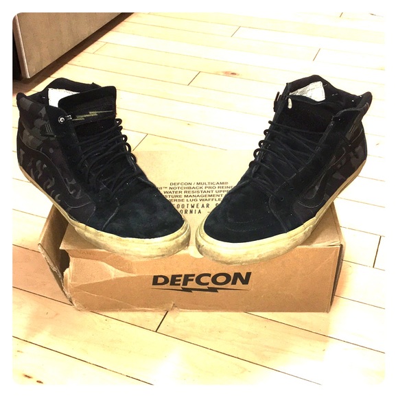 defcon multicam black vans